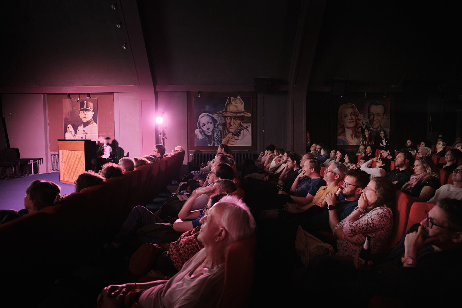 Public à la soirée de clôture