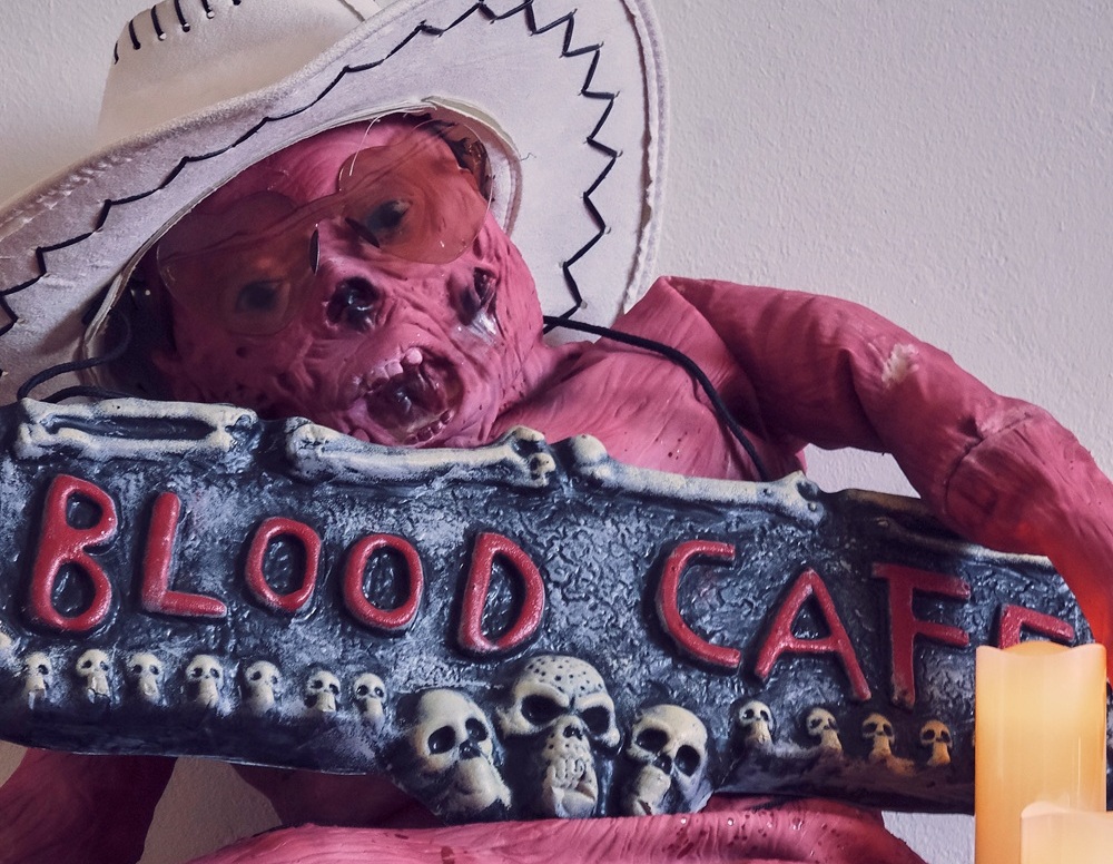 Déco du bar lors du Cinélunatique